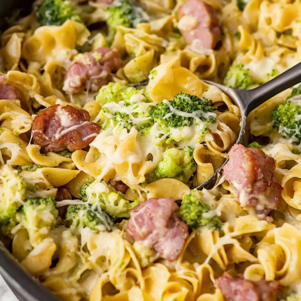 one pot cheesy broccoli sausage pasta